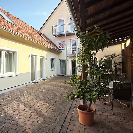Steinhuder Hof Вунсторф